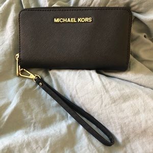 Michael Kors Saffiano Leather Continental Wallet